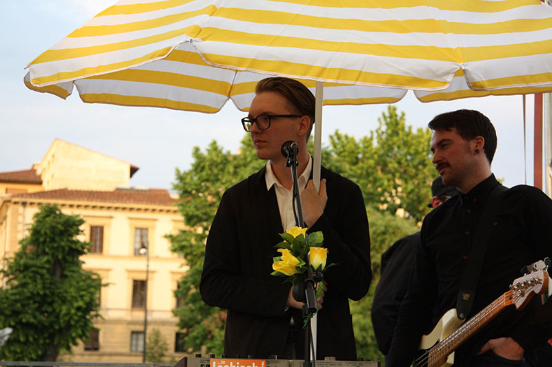 7. backstage concert.. singing in the rain